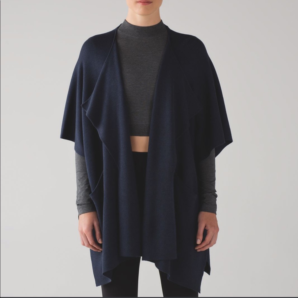 Lululemon After Asana Navy Blue Wrap